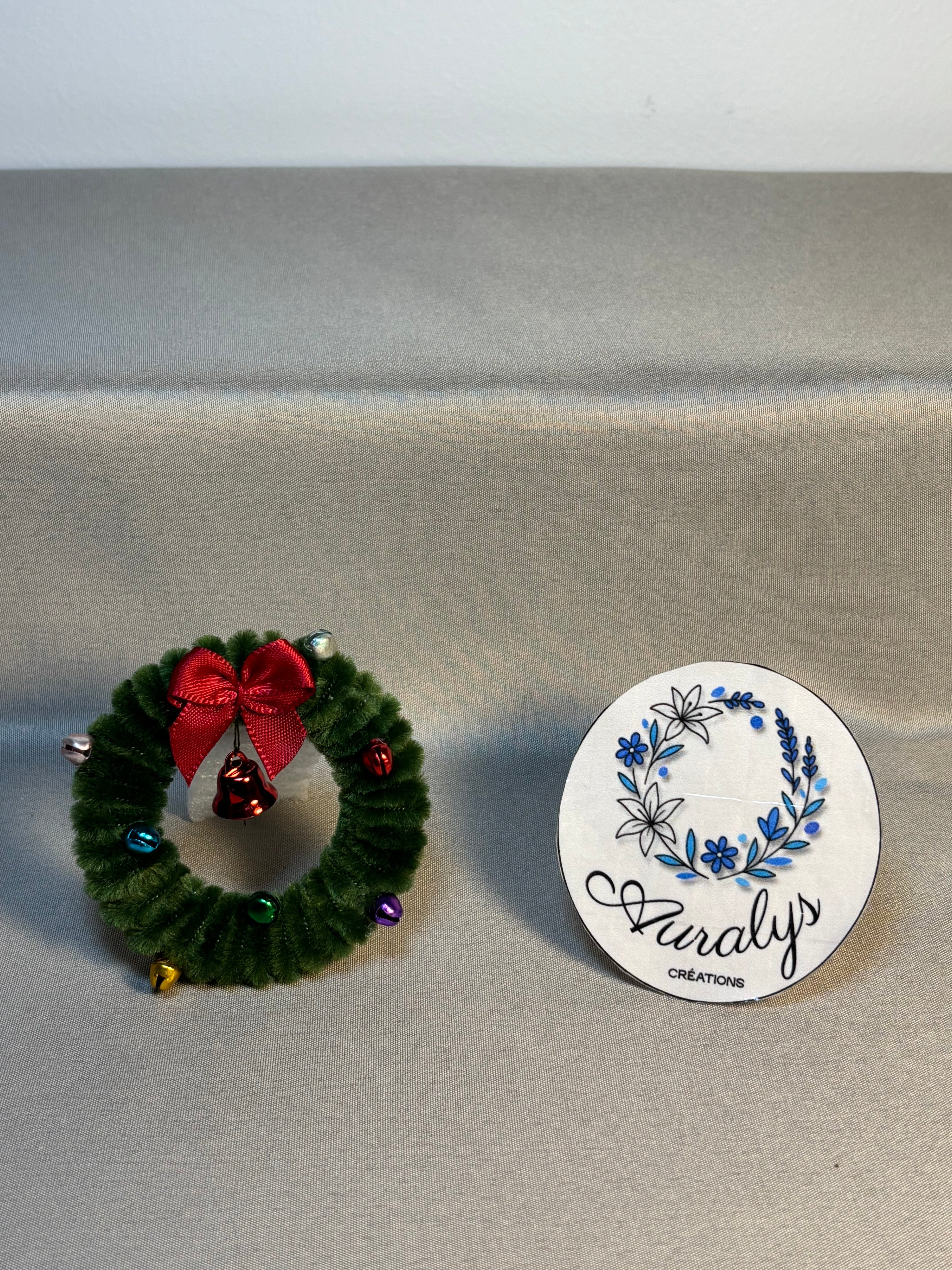 Mini couronne de Noël Auralys en fil chenille – Décoration festive artisanale Auralys Créations