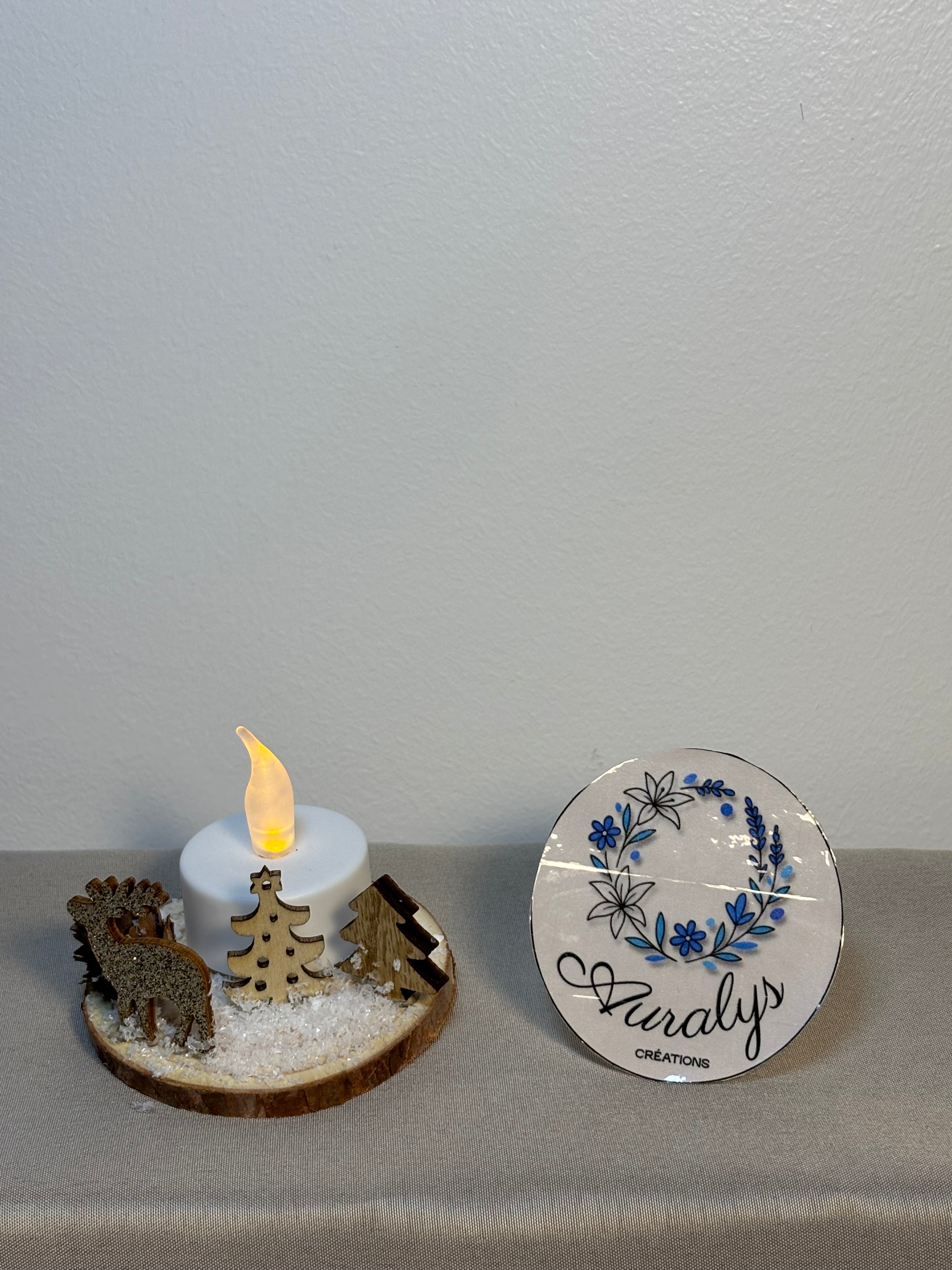 Bougeoir de Noël – Décoration hivernale artisanale avec fausse bougie LED Auralys Créations